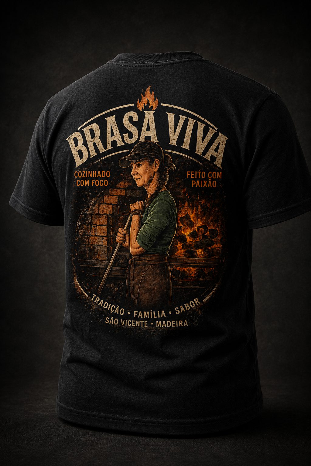 T-shirt Brasa Viva com emblema Cozinhado com Fogo, Feito com Paixão